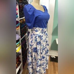 2 piece outfit🤗supper pretty top and long skirt!!